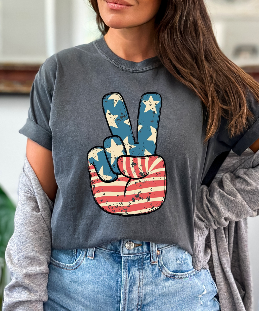4TH OF JULY PEACE SIGN TEE
